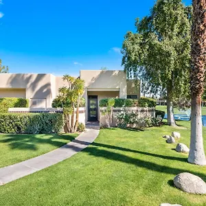 Midnights At The Oasis , Cathedral City United States